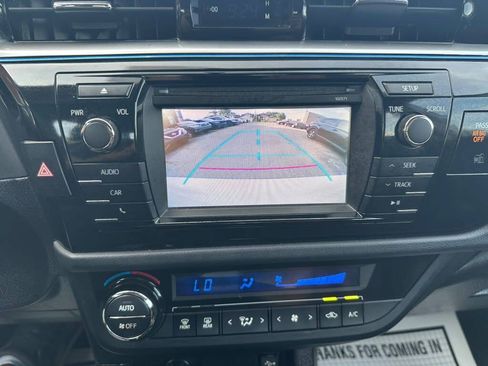 Used 2016 Toyota Corolla S FWD image 18