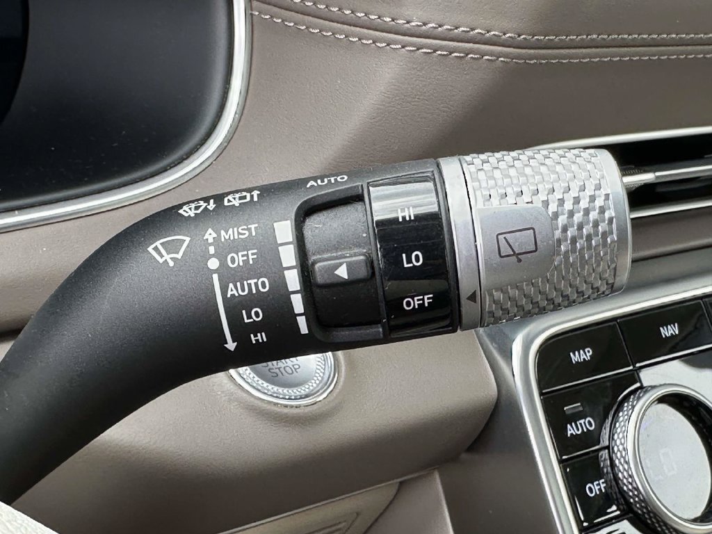 Used 2024 Genesis GV80 3.5T w/ Prestige Package AWD/4WD image 33