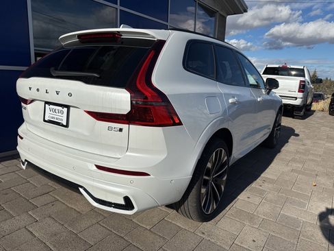 New 2026 Volvo XC60 B5 Ultra w/ Climate Package image 5