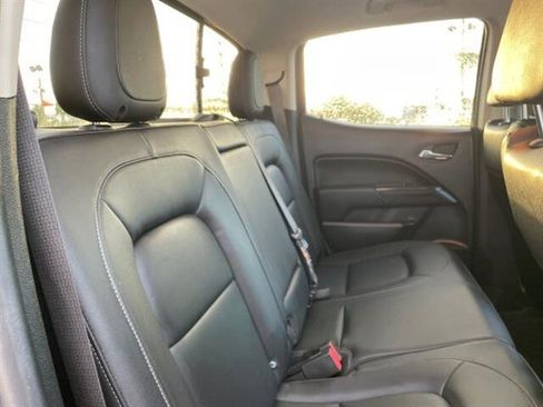 Used 2019 Chevrolet Colorado ZR2 w/ Colorado ZR2 Bison Edition image 11