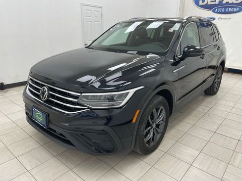 Used 2022 Volkswagen Tiguan SE AWD/4WD image 20