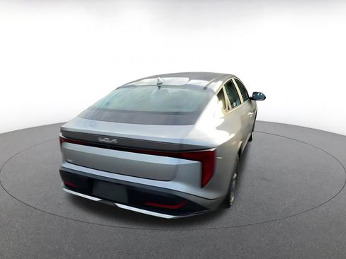 Used 2025 Kia K4 LXS image 14