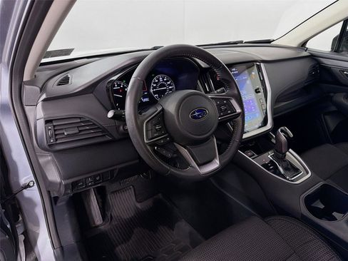 Used 2022 Subaru Outback Premium AWD/4WD image 9