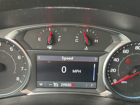 Used 2024 Chevrolet Equinox Premier w/ LPO, Cargo Package FWD image 30