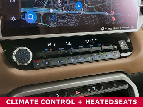 Used 2023 Toyota Tundra 1794 Edition image 11