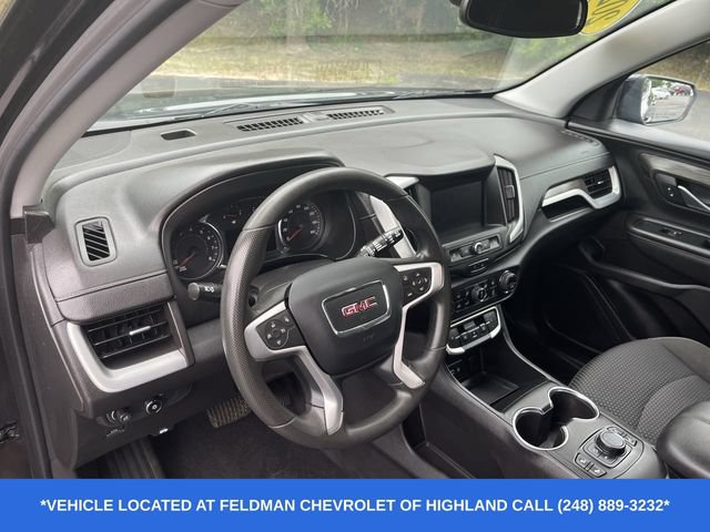 Used 2023 GMC Terrain SLE w/ Driver Convenience Package FWD image 11