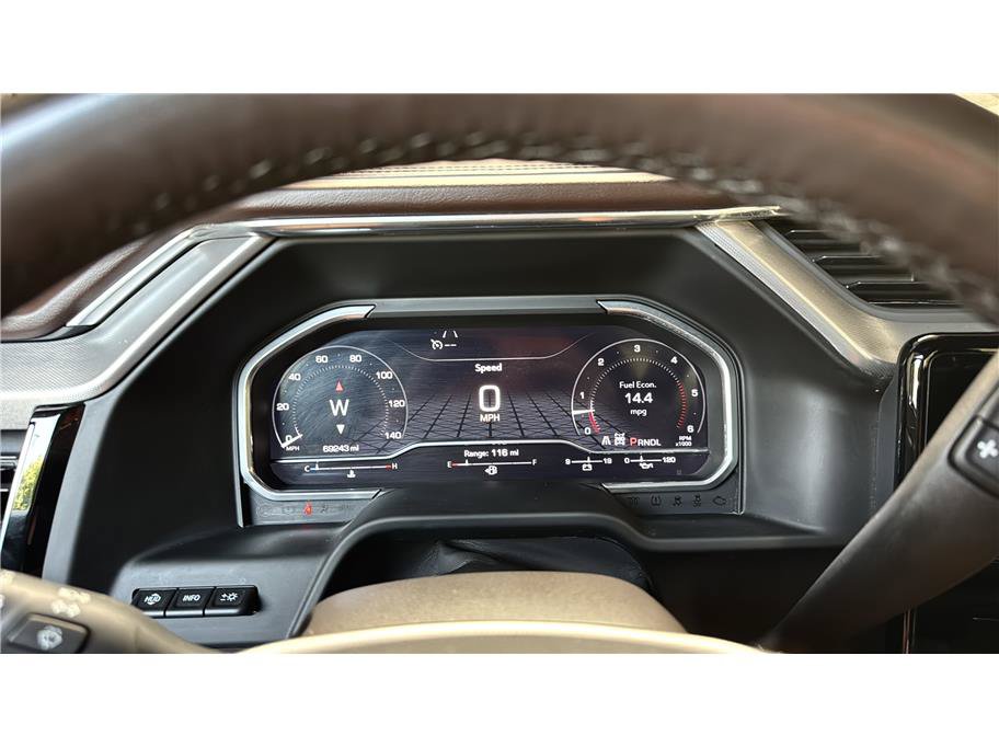 Used 2024 GMC Sierra 2500 Denali w/ Technology Package AWD/4WD image 42