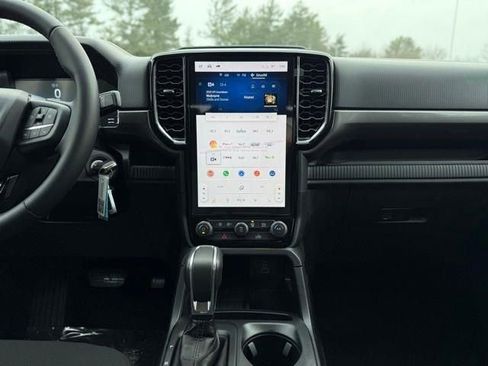 New 2025 Ford Ranger XLT w/ Equipment Group 301A High image 22