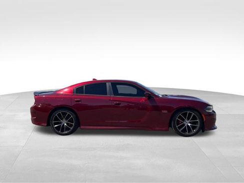 Used 2017 Dodge Charger R/T Scat Pack RWD image 6