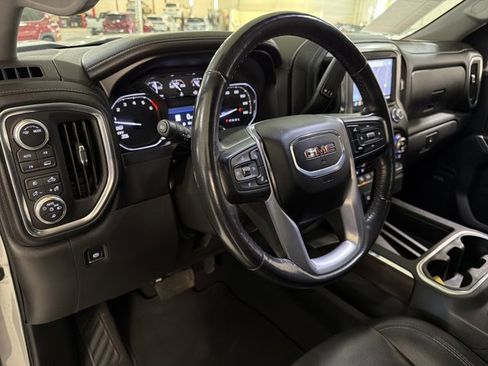 Used 2020 GMC Sierra 1500 SLT w/ SLT Premium Plus Package AWD/4WD image 9