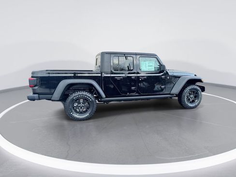 New 2025 Jeep Gladiator Willys image 9