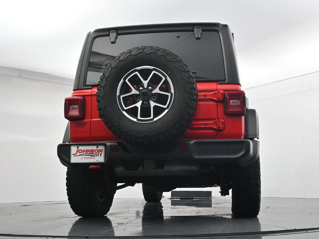 Used 2024 Jeep Wrangler Unlimited Rubicon AWD/4WD image 40