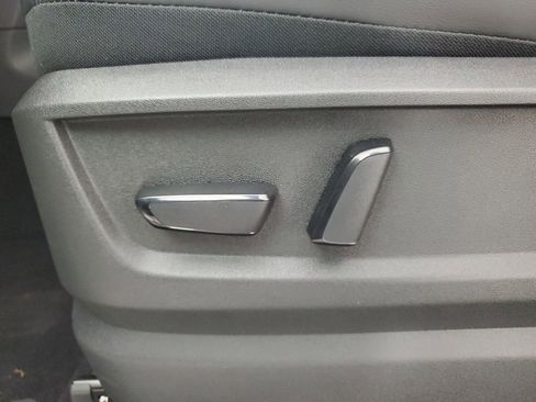 New 2026 Nissan Armada SV image 29