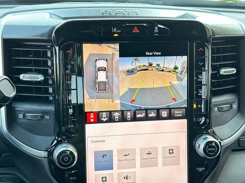 New 2025 RAM 2500 Big Horn AWD/4WD image 19