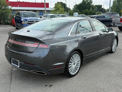 Used 2017 Lincoln MKZ Reserve w/ Luxury Package AWD/4WD image 5