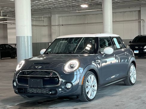 Used 2017 MINI Cooper S FWD image 4
