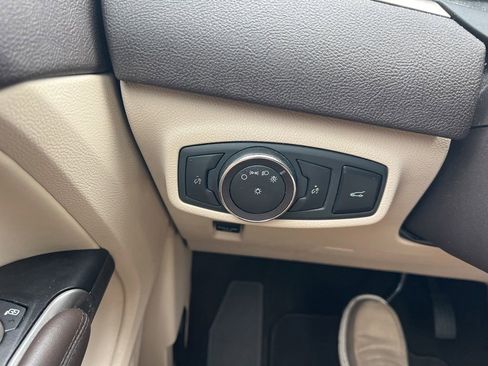 Used 2019 Lincoln MKC Reserve w/ MKC Climate Package FWD image 53