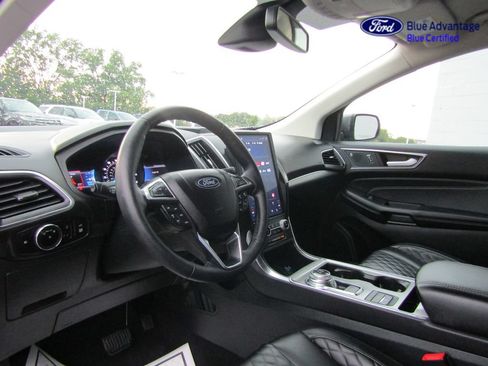 Certified 2024 Ford Edge Titanium AWD/4WD image 16
