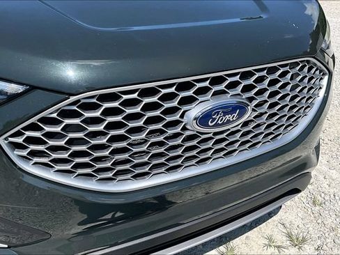 Used 2024 Ford Edge SEL AWD/4WD image 29