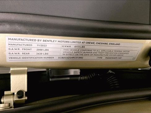 Used 2024 Bentley Continental GT V8 image 34