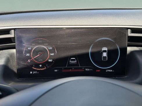 Used 2023 Hyundai Santa Cruz SEL w/ Activity Package FWD image 9