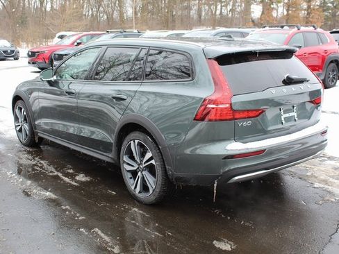 New 2026 Volvo V60 B5 Cross Country Plus w/ Protection Package Premier image 5