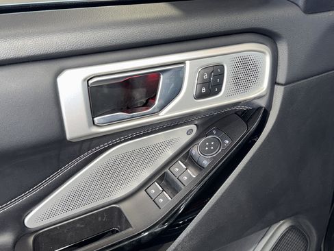 Used 2022 Ford Explorer ST w/ Equipment Group 401A image 19