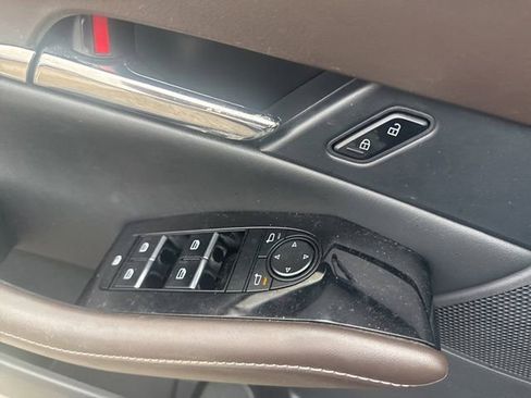 Used 2023 MAZDA CX-30 AWD 2.5 S w/ Premium Package image 9