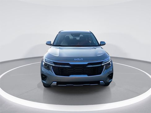 New 2026 Kia Seltos S image 3