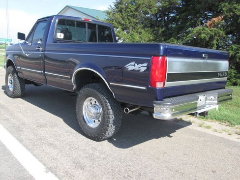 Used 1995 Ford F250 4x4 Regular Cab image 12