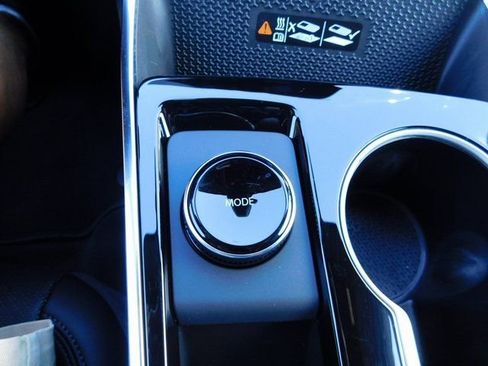 New 2026 Chevrolet Equinox LT w/ Convenience Package II image 33