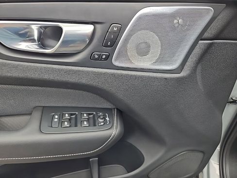 Certified 2025 Volvo XC60 T8 Polestar image 22