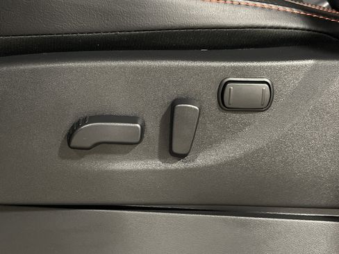 Used 2026 Nissan Frontier PRO-4X w/ Pro Premium Package image 14