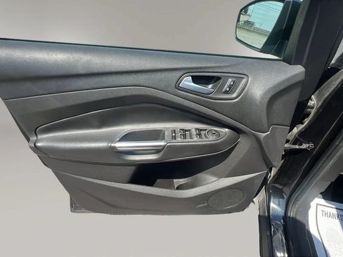 Used 2014 Ford Escape SE w/ Equipment Group 201A FWD image 22