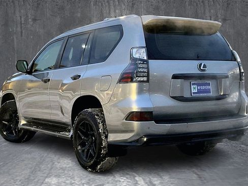 Used 2020 Lexus GX 460 Premium image 4