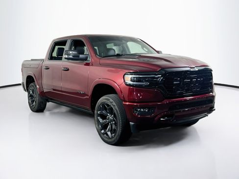 Used 2023 RAM 1500 Limited AWD/4WD image 3