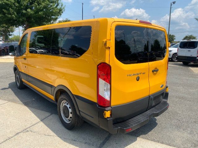 Used 2019 Ford Transit 150 XL RWD image 3