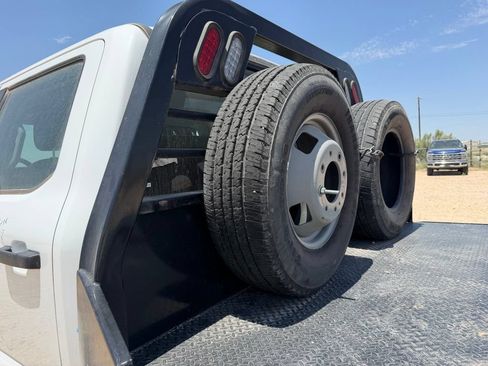Used 2025 Ford F350 XL AWD/4WD image 10