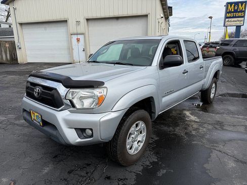 Used 2012 Toyota Tacoma 4x4 Double Cab w/ SR5 Pkg image 96