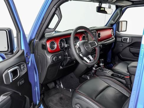 Used 2023 Jeep Gladiator Rubicon w/ LED Lighting Group AWD/4WD image 7