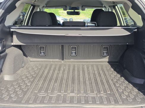 Used 2020 Subaru Outback Premium w/ Popular Package #1 image 10