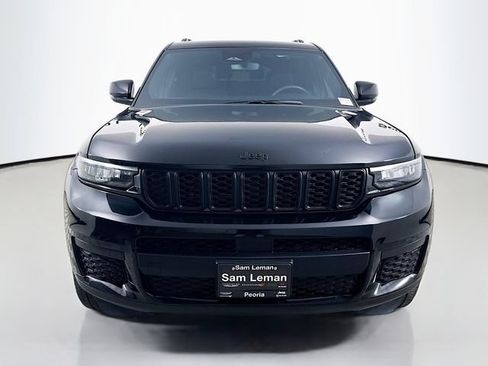 Used 2023 Jeep Grand Cherokee L Laredo AWD/4WD image 2