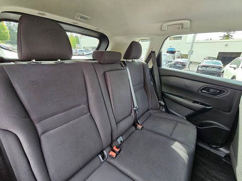 Used 2024 Nissan Rogue S AWD/4WD image 14