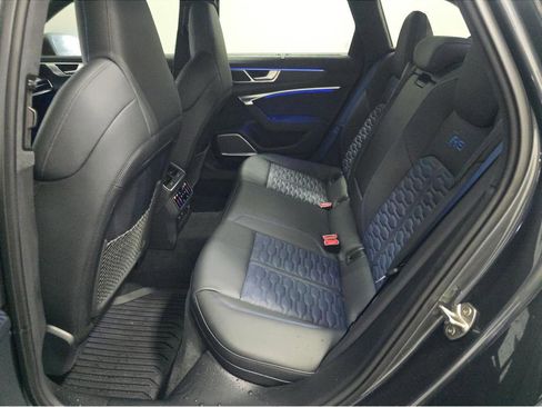 Used 2025 Audi RS 6 performance AWD/4WD image 9