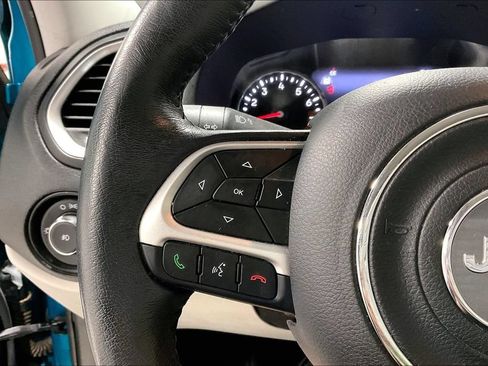Used 2021 Jeep Renegade Latitude w/ Convenience Group FWD image 23