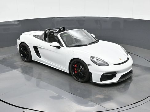 Certified 2022 Porsche 718 Boxster Spyder RWD image 39