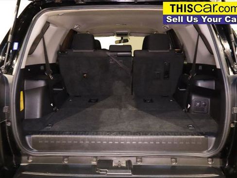 Used 2016 Toyota 4Runner SR5 image 32