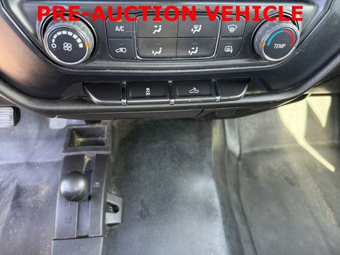 Used 2017 Chevrolet Silverado 1500 W/T w/ WT Convenience Package AWD/4WD image 17