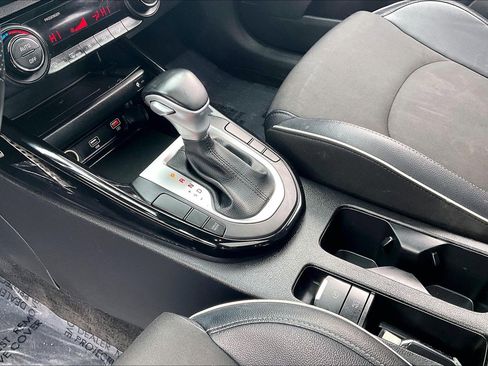 Used 2023 Kia Forte GT-Line w/ GT-Line Premium Package image 22