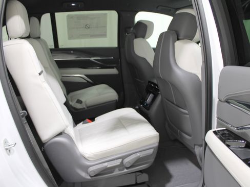 New 2025 Cadillac Escalade IQ Luxury 1 image 25